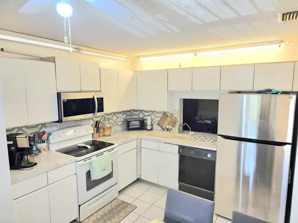 4047 NW 22nd Street #210b, Coconut Creek, FL 33066