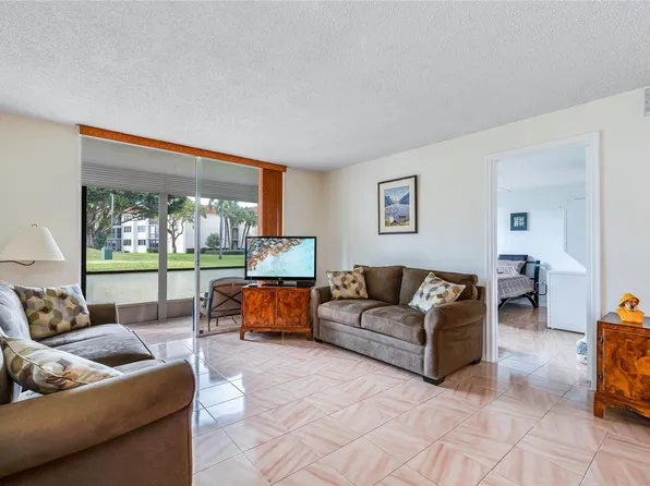 811 S Hollybrook Drive #103, Pembroke Pines, FL 33025