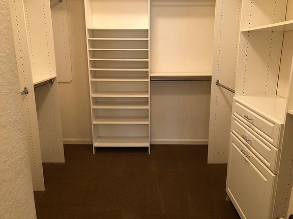 4th image of 2076 Plumeria Ln
