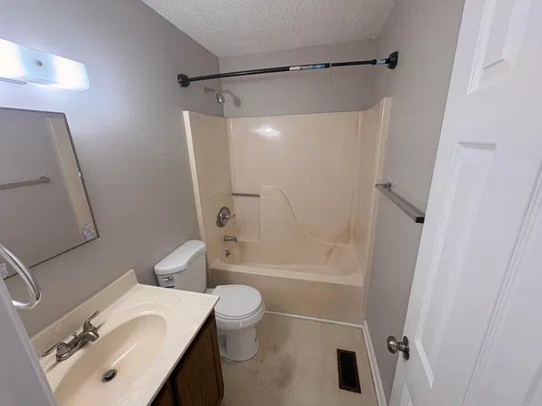 135 Latimer Rd, Oak Ridge, TN 37830