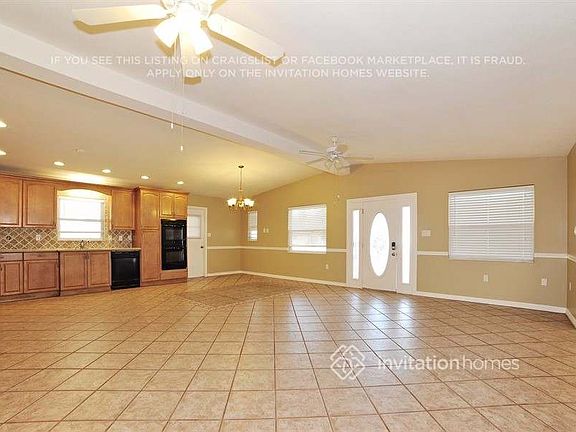 3rd image of 452 Hazelwood Rd
