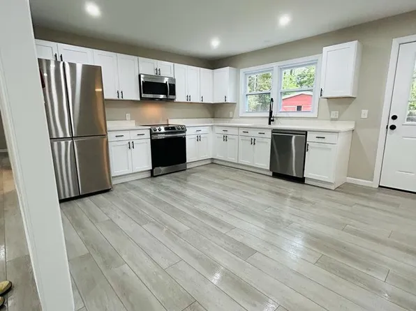 177 Chestnut Neck Rd, Port Republic, NJ 08241