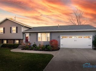 101 Hillshafer Dr, Findlay, OH 45840