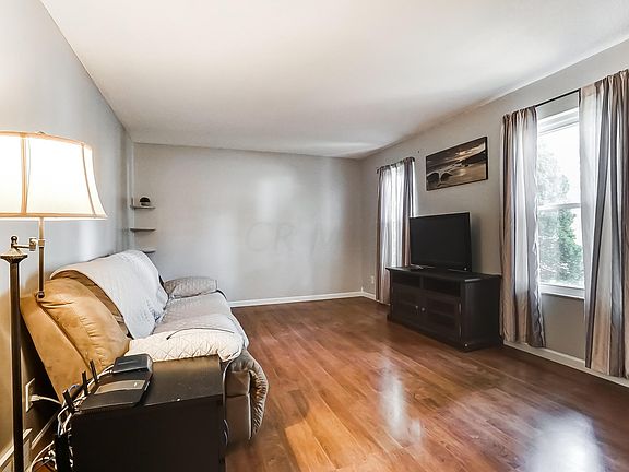 3rd image of 5924 Glennon Dr