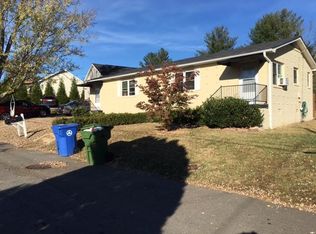 32 Oakcrest Dr #A, Asheville, NC 28806