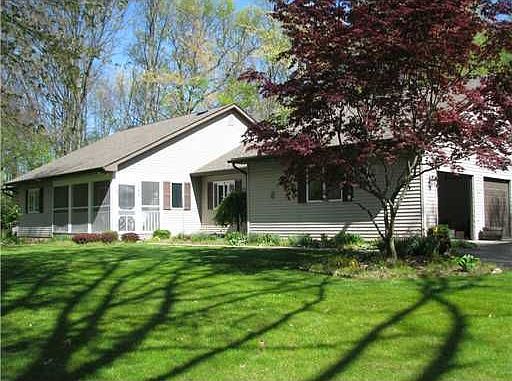 1st image of 7961 Fair Oak Dr