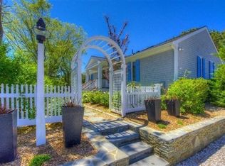 36 Seascape Ln, North Falmouth, MA 02556