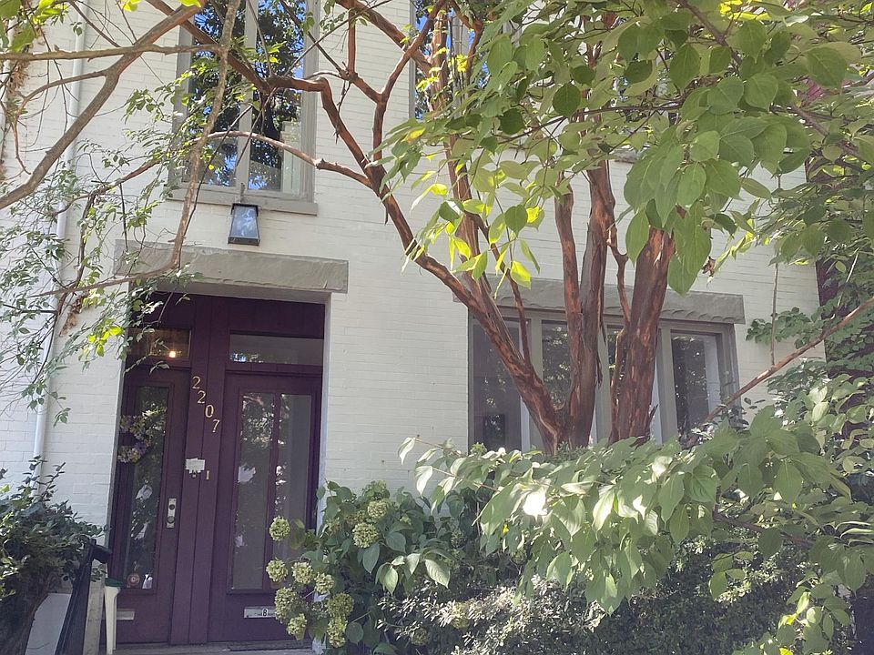 1st image of 2207B Floyd Ave