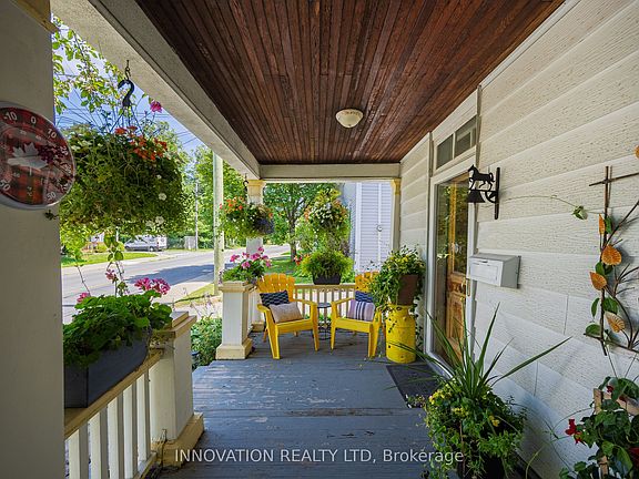 4th image of 58 Lake Ave E