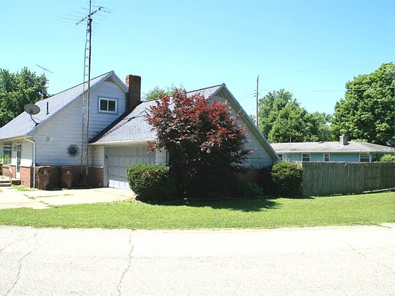 2nd image of 111 Ashland Dr