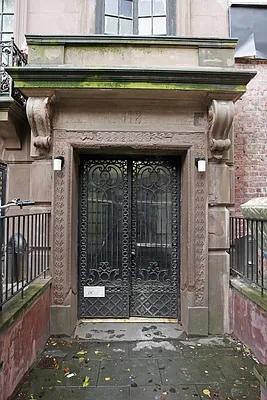 Rented by Corcoran | media 6