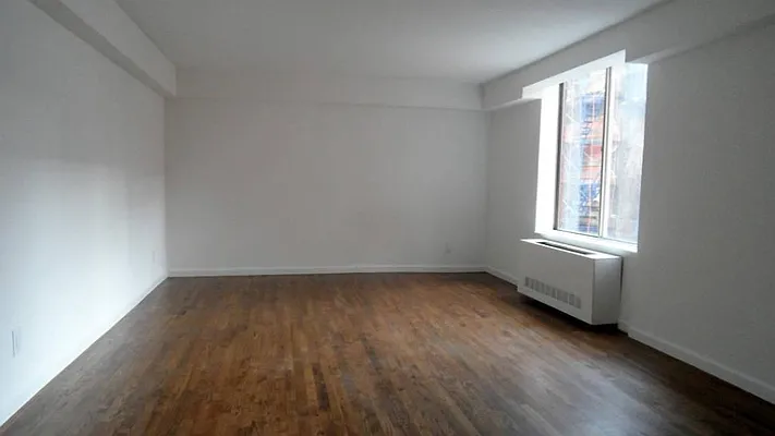 Rented by Living New York | media 58