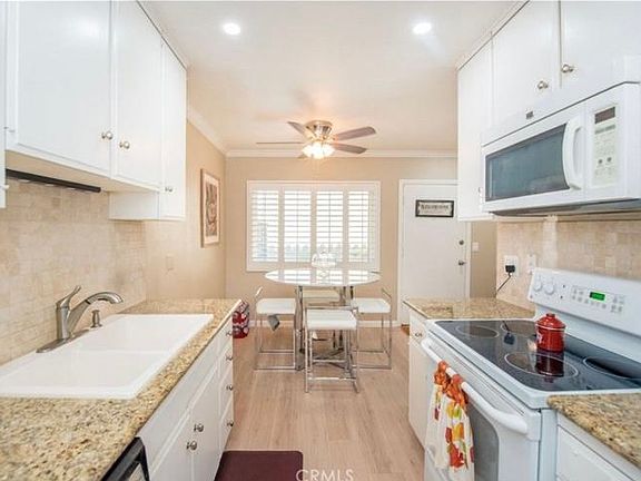 2nd image of 611 S La Veta Park Cir