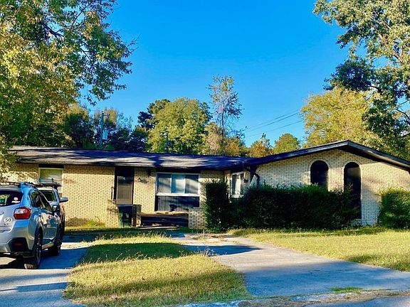 5th image of 7749 Holiday Hills Cir #A