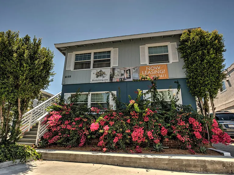 Aztec Lofts Apartments — Photo 10