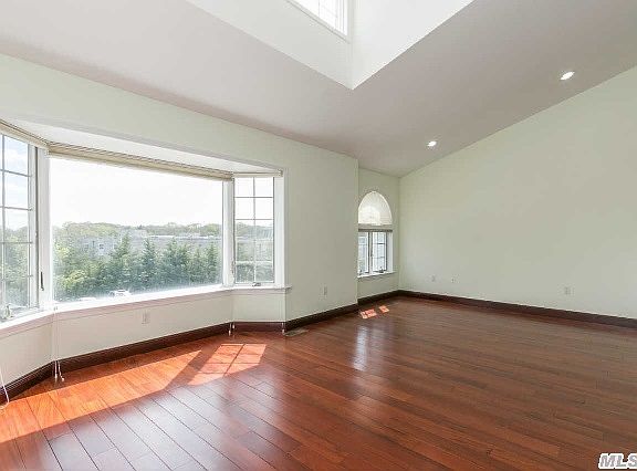 2nd image of 24232 Oak Park Dr #B