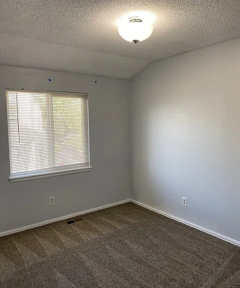 4577 Castlepoint Dr — Photo 9