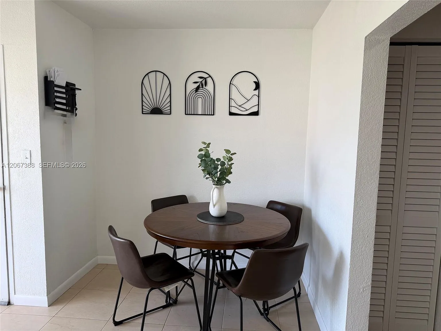 Doral Gardens Condo — Photo 3