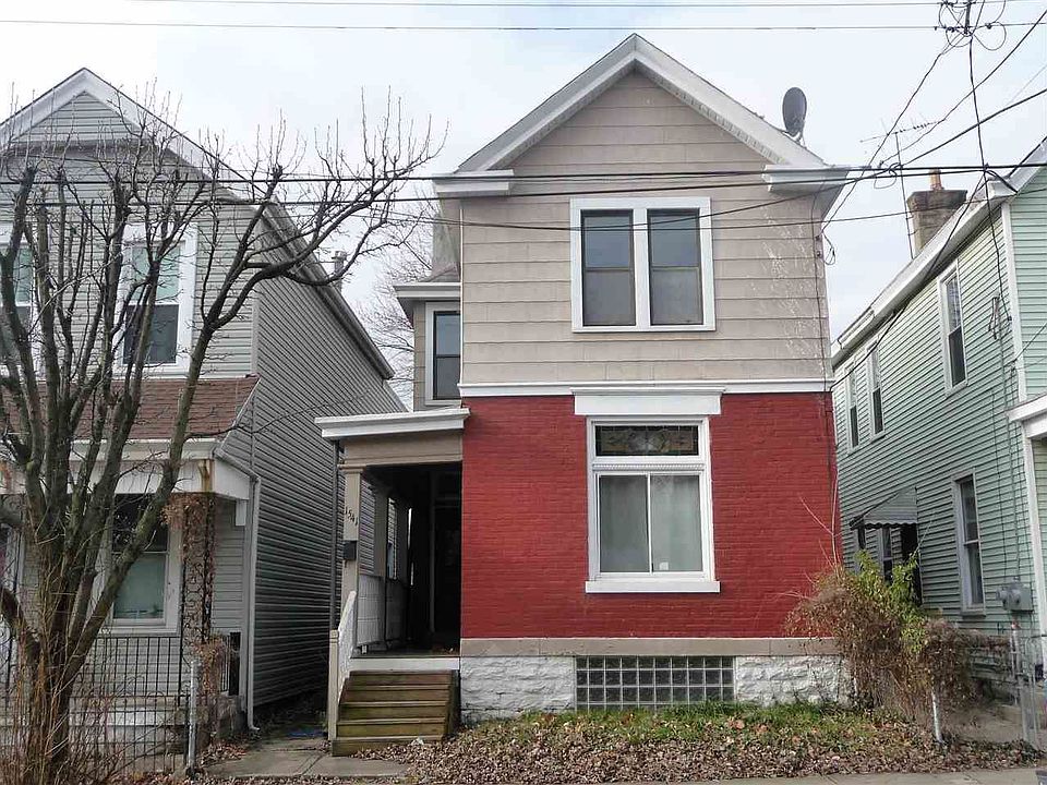1st image of 1541 Saint Clair St