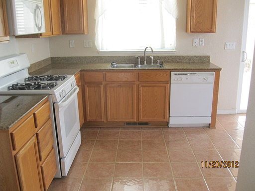 3rd image of 5641 Cathedral Peak Dr