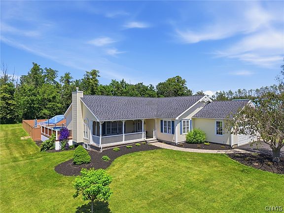 2nd image of 18 Regan Dr