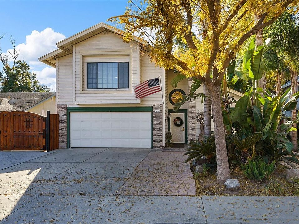 1st image of 858 Mackilhaffy Dr