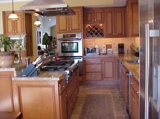 2042 S Almond Ave, Ontario, CA 91762