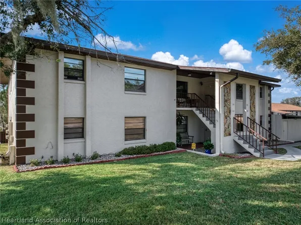 3 A Miracle Ave APT D, Avon Park, FL 33825