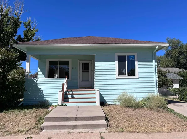 668 N 8th St, Laramie, WY 82072