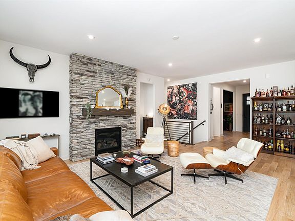 4th image of 6805 Timberview Ct