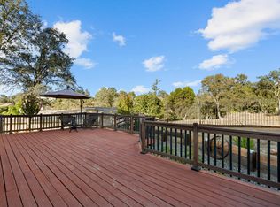 2709 Huckleberry Ln, Valley Springs, CA 95252