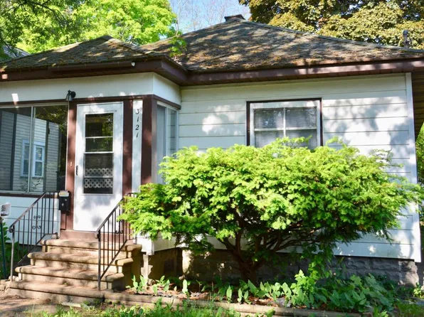 3121 Peck St, Muskegon Heights, MI 49444