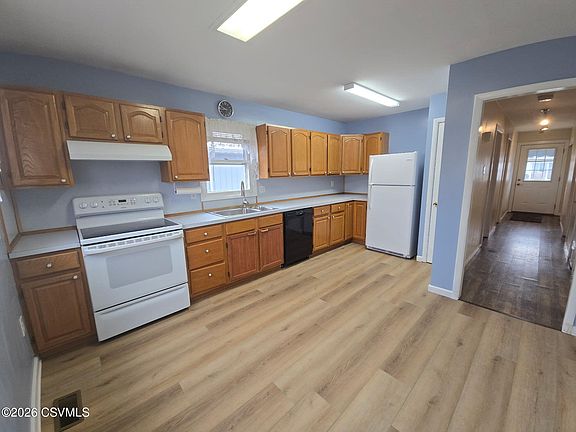 5th image of 337 Summerhill Ave