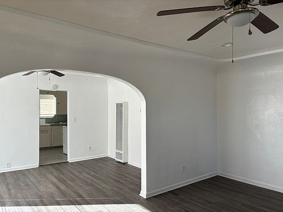 2nd image of 4328 42nd St