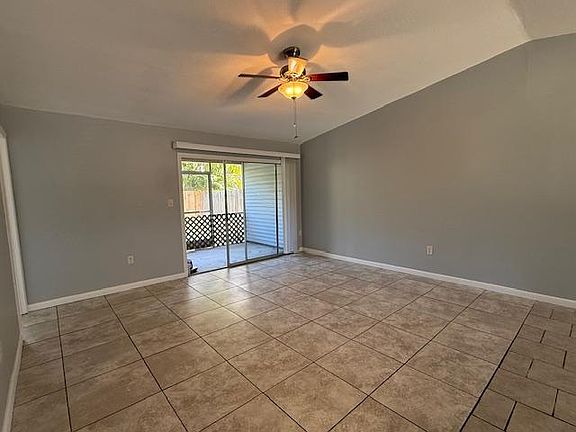 5th image of 231 Pritchard St