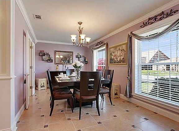 2nd image of 12951 Chanelle Ct
