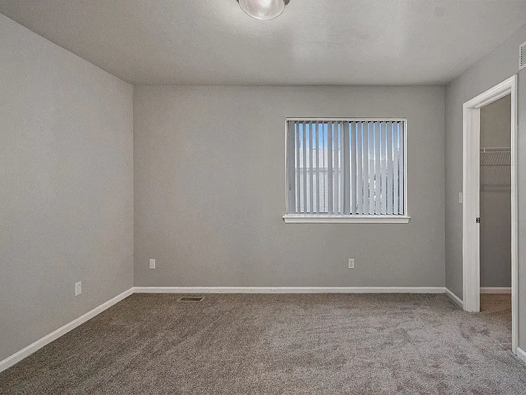 The View Apartments and Townhomes — Photo 30