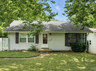 8417 Madeline Dr, Saint Louis, MO 63114