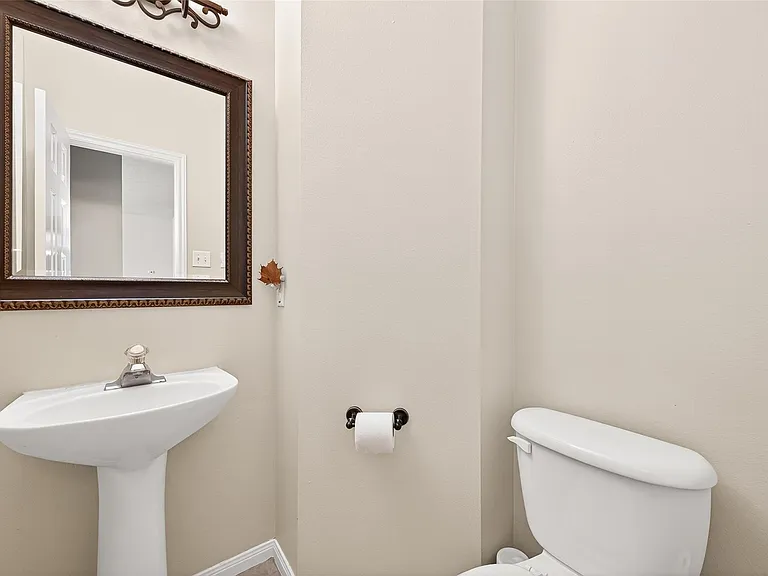 2910 Barton Meadow Ln — Photo 22