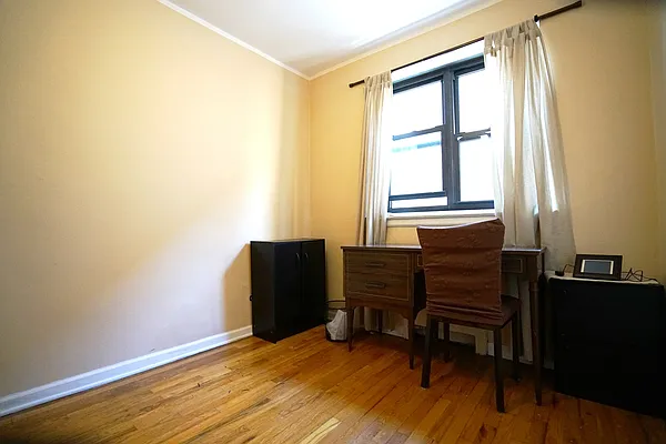 Sold by City Express Realty LLC | media 29