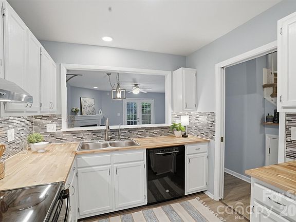 4th image of 9020 Nolley Ct Unit D
