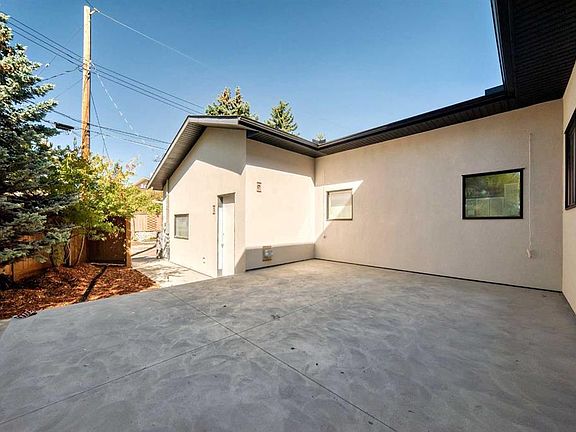 5th image of 5831 S Lodge Cres SW