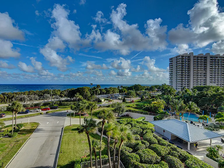 4301 N Ocean Blvd #507 — Photo 42