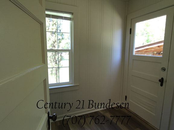 5th image of 606 6th St #B