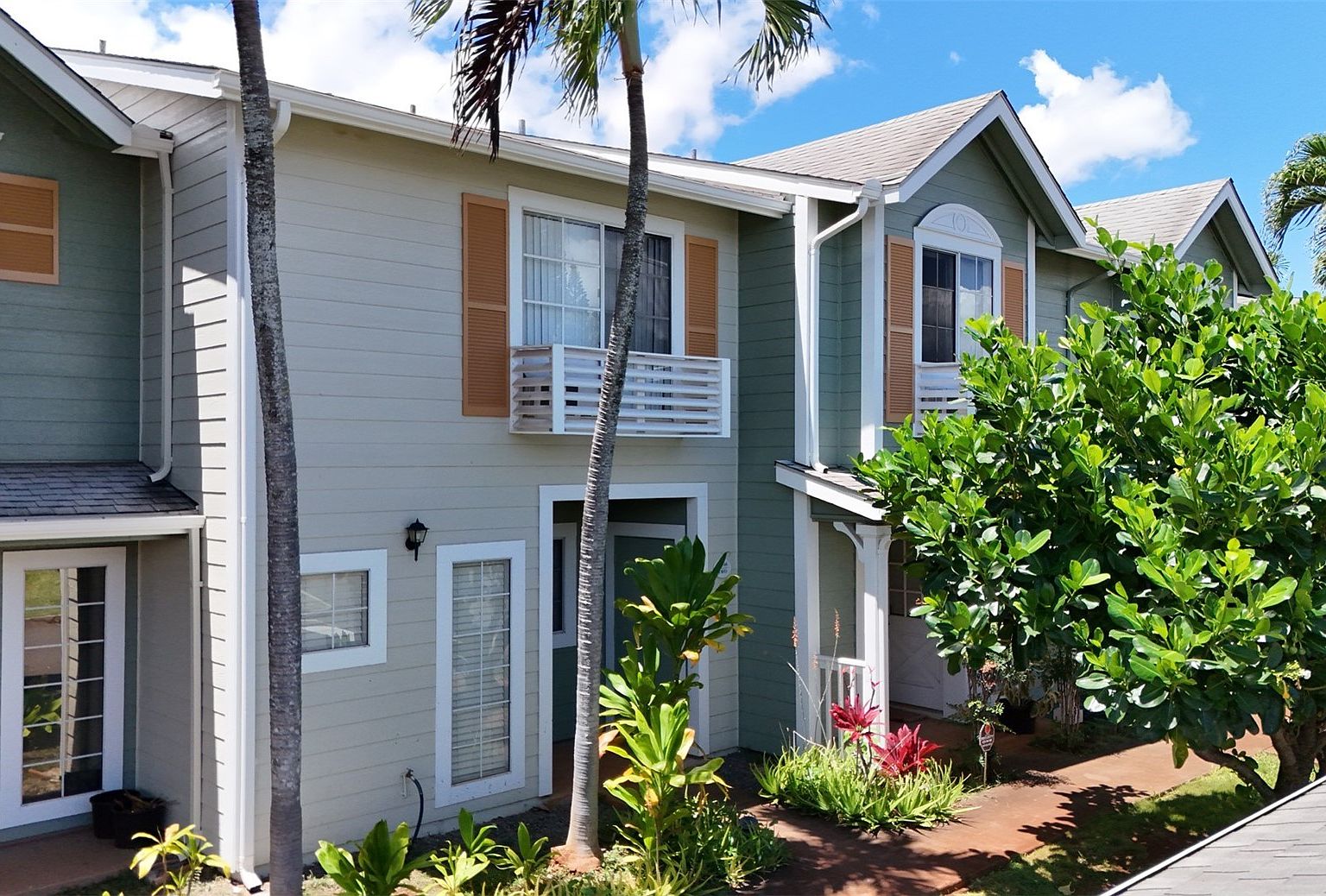 94-746 Lumiauau St #Cc2, Waipahu, HI 96797 | Zillow