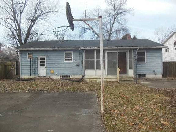 2nd image of 3419 N Harvest Ave