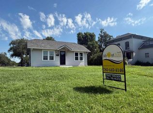 503 E 3rd St, Russell, KS 67665