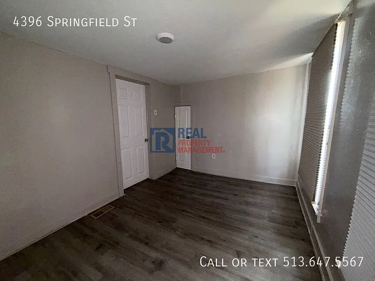 4396 Springfield St — Photo 26