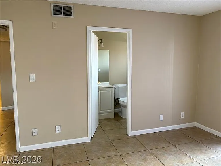 2080 Karen Ave #17 — Photo 21