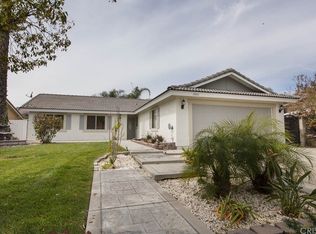 30105 Skipjack Dr, Canyon Lake, CA 92587